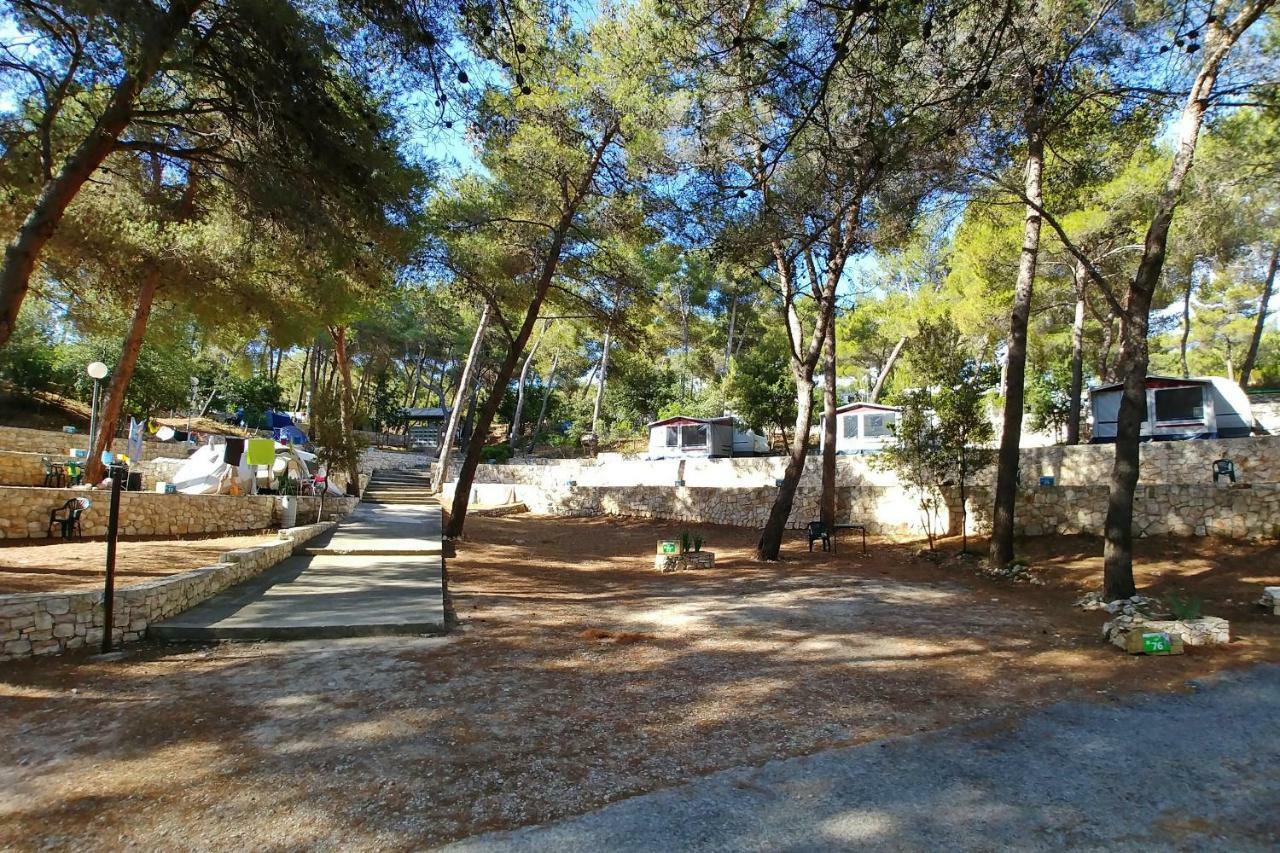 Kamp Vira Mobile Homes Hvar Town Exterior foto